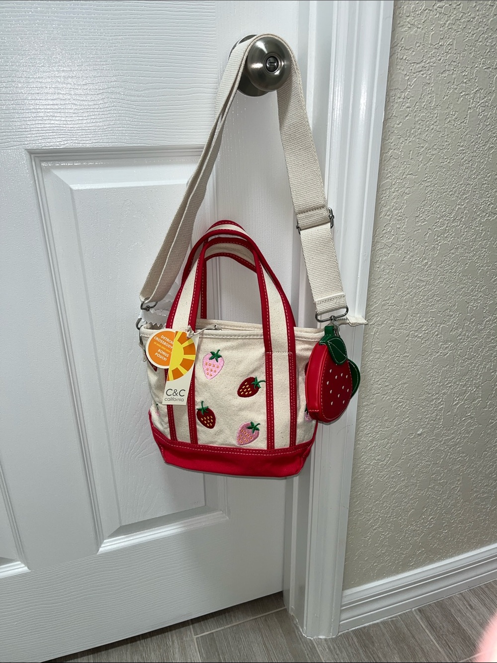 C&C California Cream & Red Strawberry Mini Tote with Strawberry Charm Pouch nwt